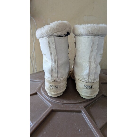 Sorel Manitou Women's White Faux Fur Lined Lace Up Snow Boots sz 7 wool liners - Picture 9 of 10